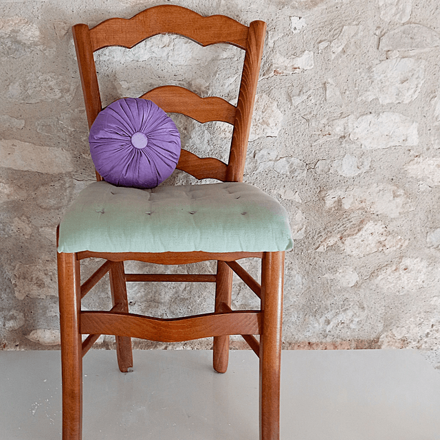 A Lavender filled Cushion – Lavender-Filled Purple Silk Cushion 